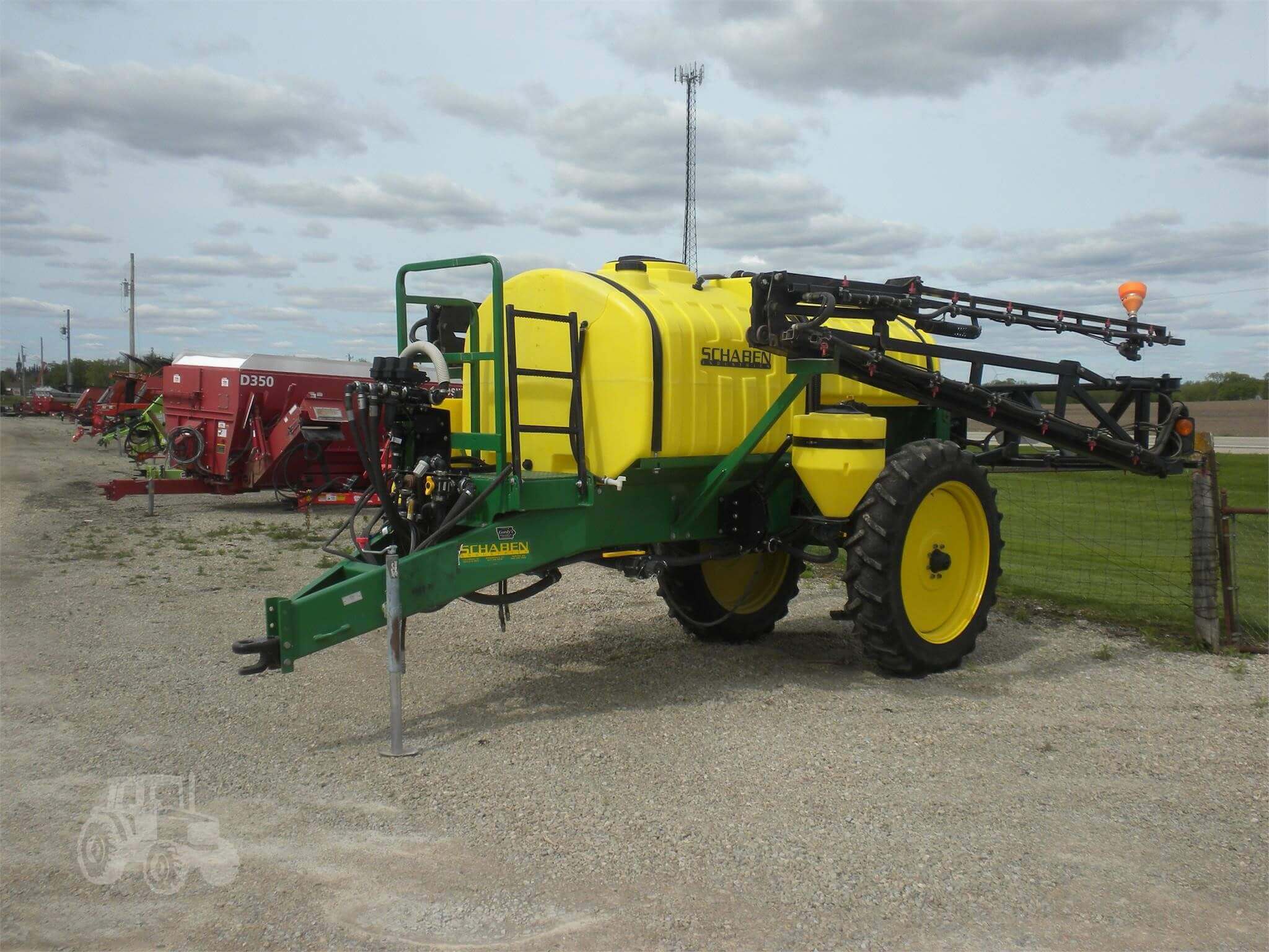 Showroom Gordy's Repair Stacyville, Iowa New & Used Equipment